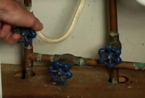 KITCHEN FAUCET REPLACEMENT