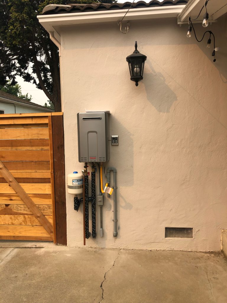 Rinnai Tankless Installation by local professional