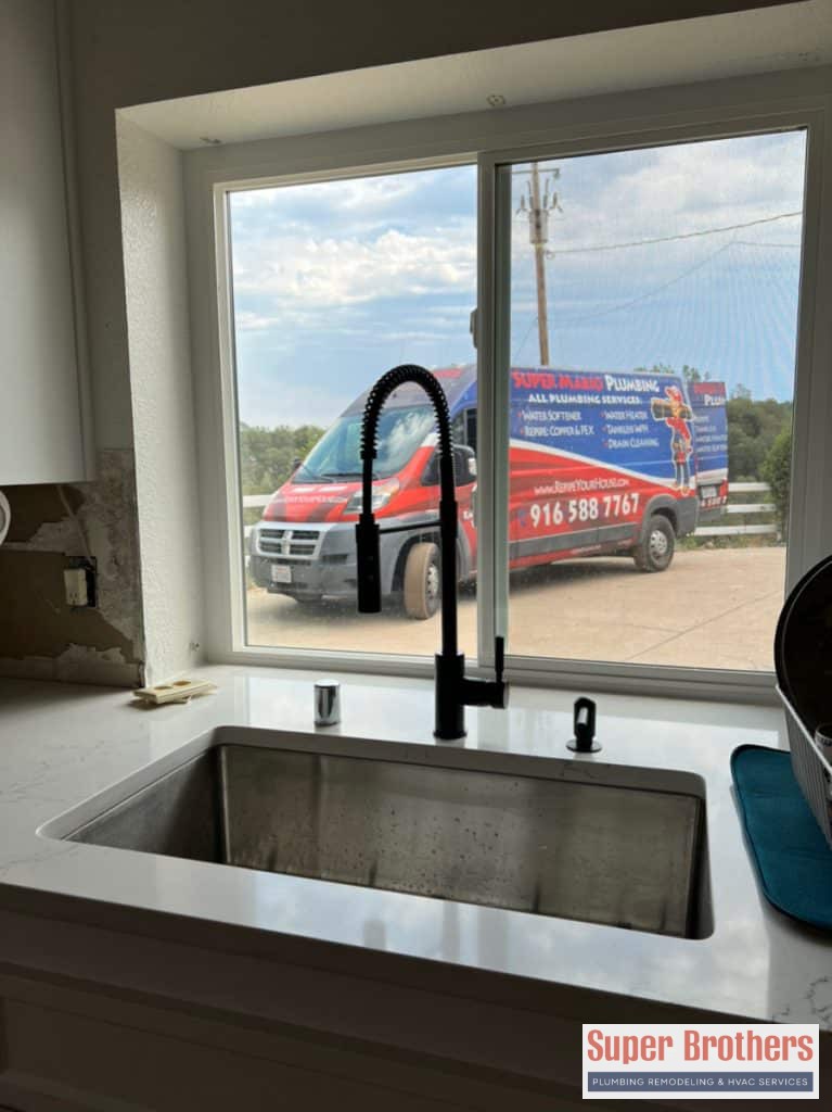 black kitchen faucet