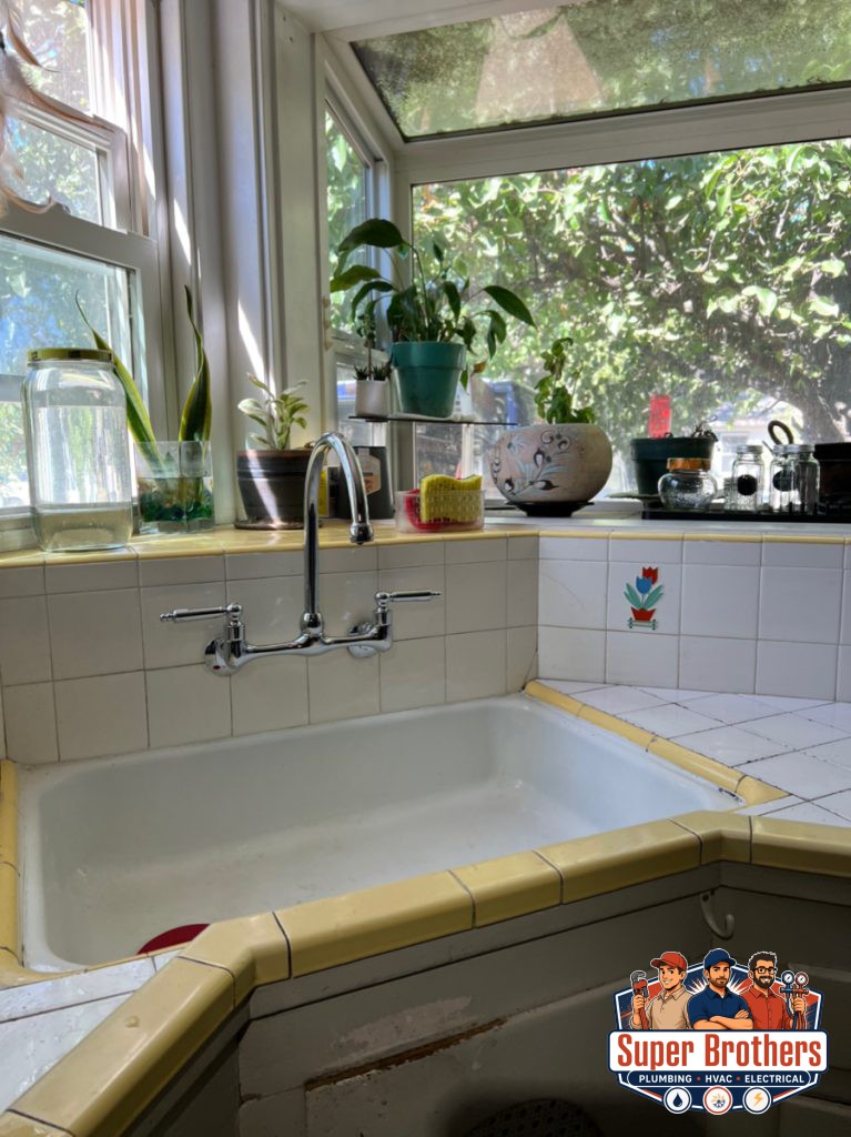 wall mounted kitchen faucet
