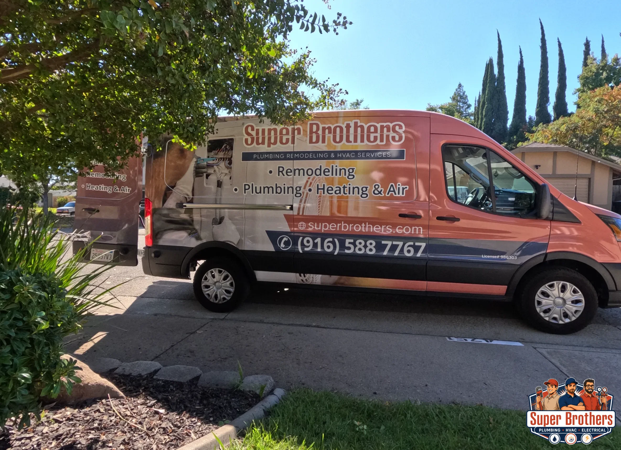 Plumber on call to clear your toilet problem