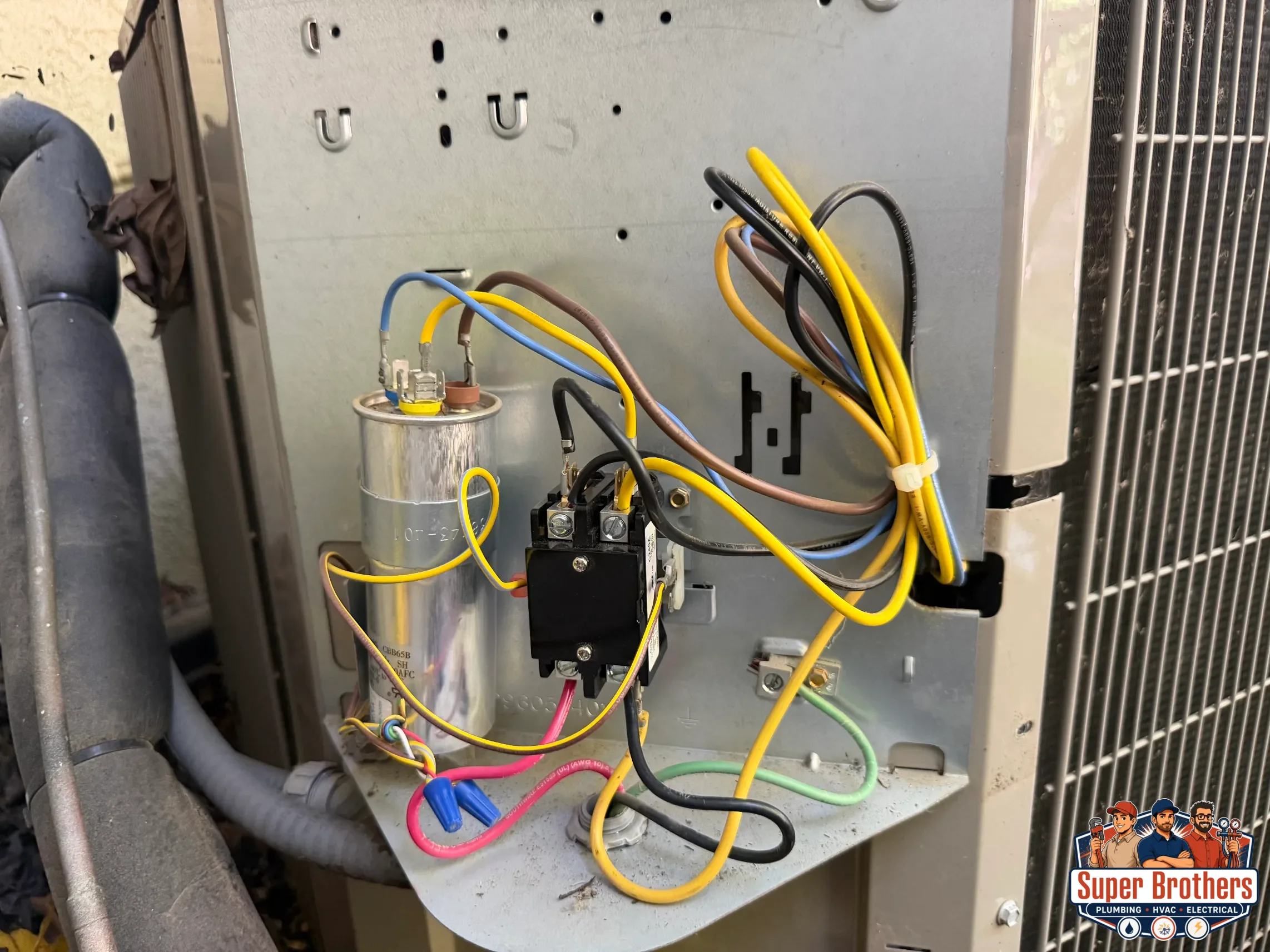 open condenser electrical panel during El Dorado Hills HVAC contactor repair open condenser electrical panel during El Dorado Hills HVAC contactor repair
